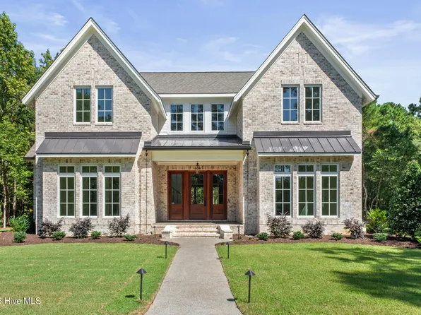 517 Edgewater Club Road, Wilmington, NC 28411