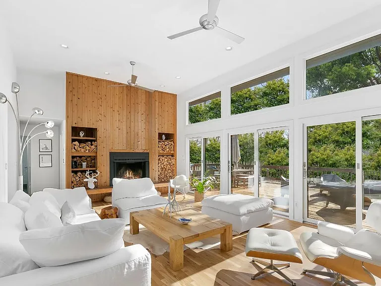 4 Hollow Tree Ln — Photo 4