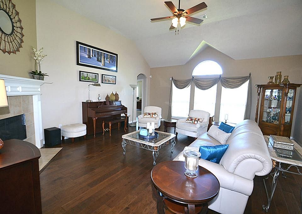 1st image of 2314 Fern Bend Ln