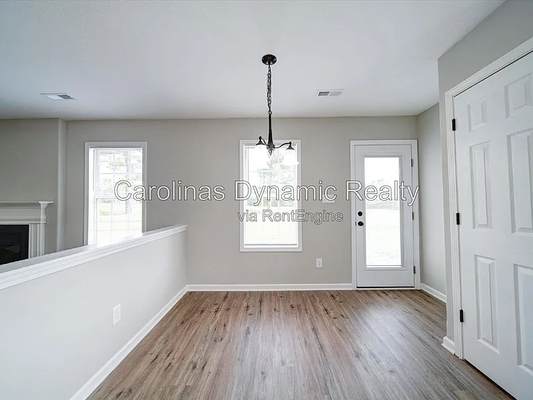 3702 Cardinal Bluff Ln — Photo 18