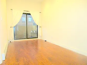 Rented by Uptown Flats LLC