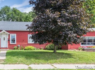 115 N Division St, Lowell, MI 49331