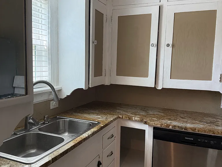 544 NW 34th St #544 — Photo 11