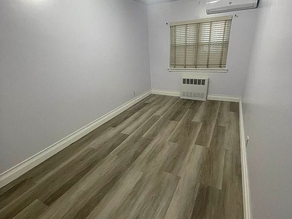 5th image of 619 E 82nd St #1
