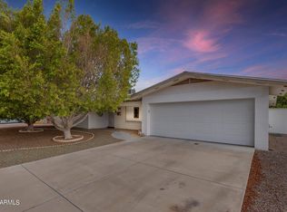6043 E Ellis St, Mesa, AZ 85205