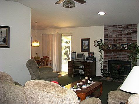 4th image of 1332 Foxhollow Way