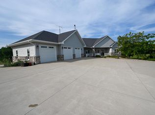 375 Oak Haven Ct, Pickett, WI 54964