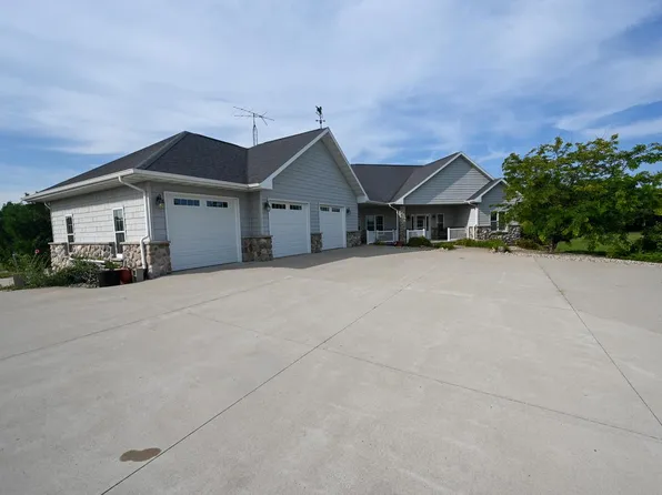 375 Oak Haven COURT, Pickett, WI 54964