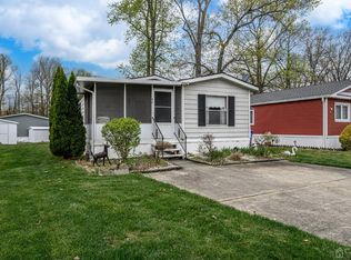 40 Dickens Rd, North Brunswick, NJ 08902