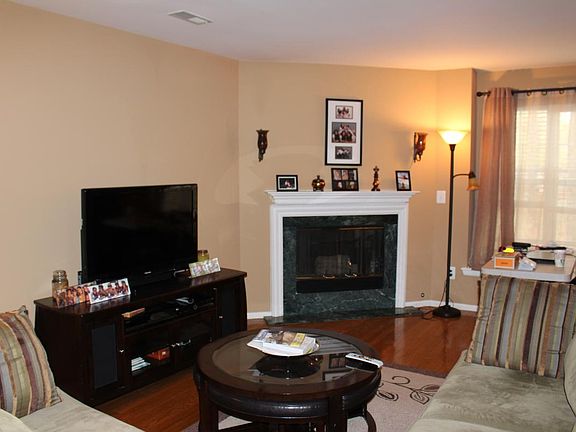 Family/Living Room 2