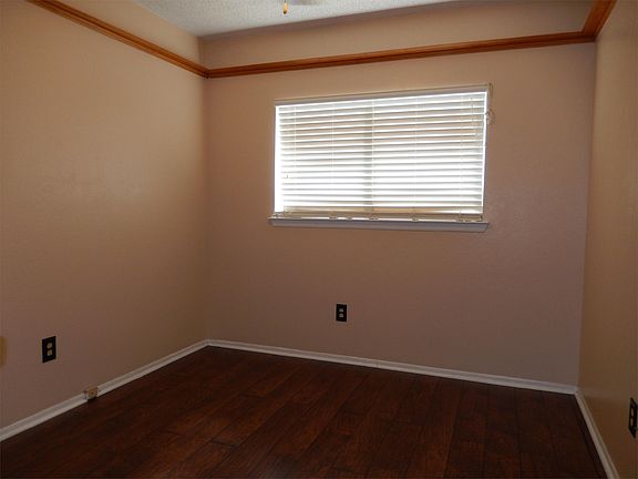 5th image of 15567 Knollmeadow