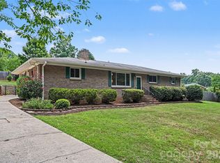 9050 Miriam Dr, Huntersville, NC 28078