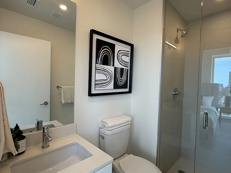 89 Church St #2204 — Photo 4