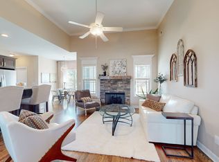 216 Waldronview Dr, Murfreesboro, TN 37130