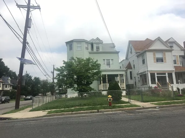 258 Lafayette Ave, Passaic, NJ 07055