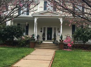 623 N Main St, Wake Forest, NC 27587
