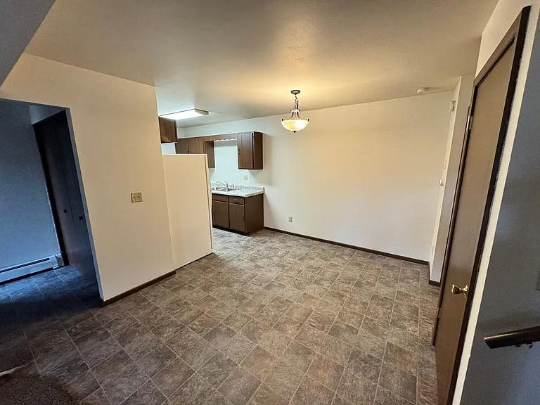 1515 Holiday Dr — Photo 9