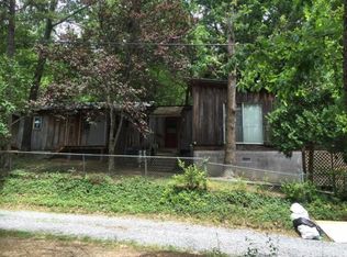 5963 S Circle Dr, Tallassee, TN 37878