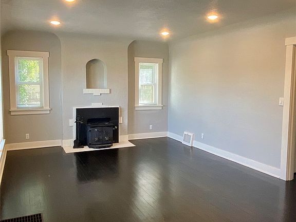 3rd image of 1315 Chestnut Street SE