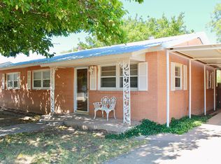 402 SW 12th St, Seminole, TX 79360