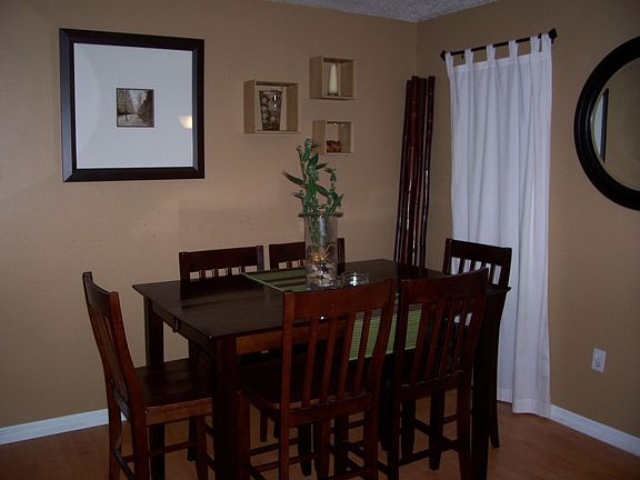 Spatious Dining Room!