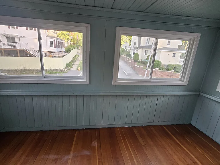 36-38 Fairfield St #2 — Photo 4