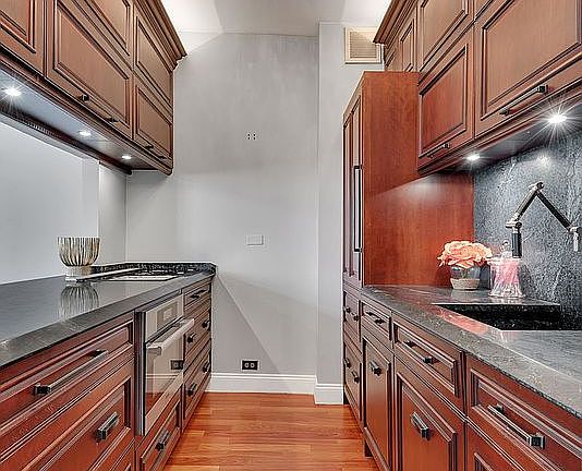 3rd image of 350 Albany St APT 3M