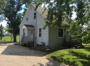 4022 Finger Rd, Green Bay, WI 54311