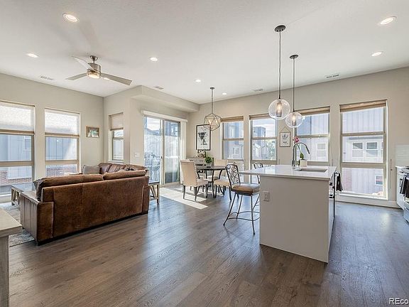 2nd image of 2689 W Bellewood Dr