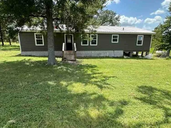 13551 Tara Ln, Iola, TX 77861