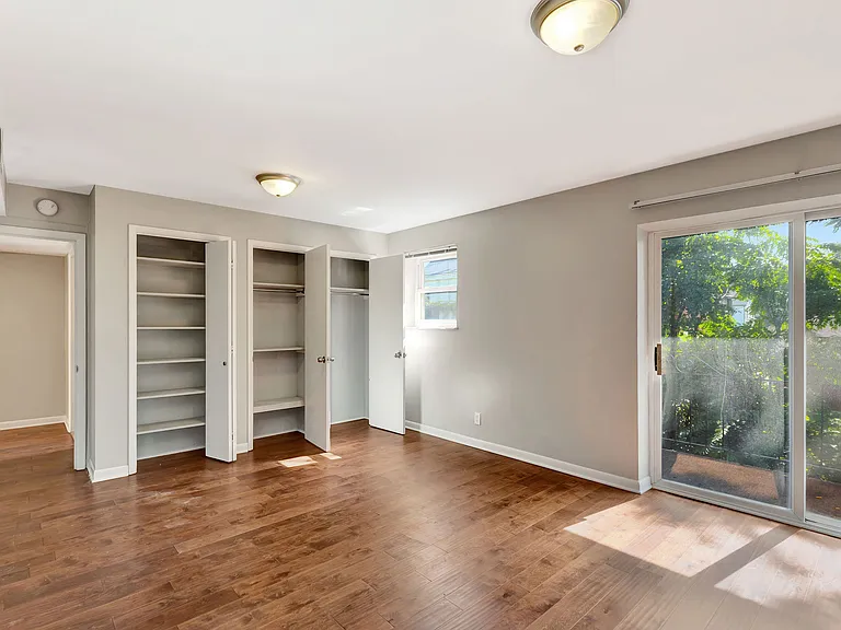2270 Madison Rd #3C — Photo 19