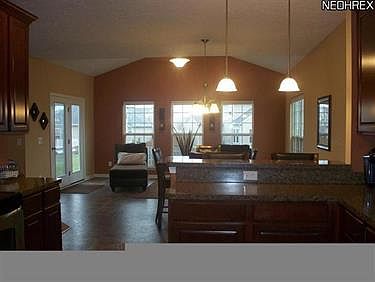 4th image of 39086 Caistor Dr
