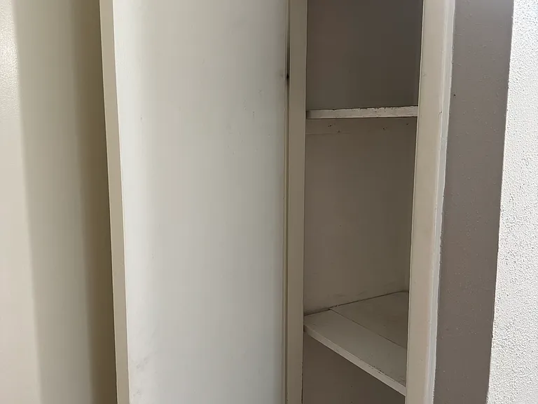 4705 Clover Ln — Photo 10