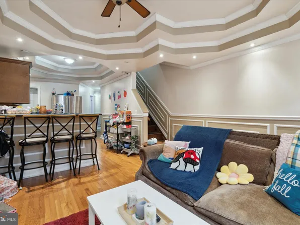 1519 Fontain St, Philadelphia, PA 19121