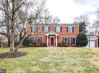 7602 Shadywood Rd, Bethesda, MD 20817