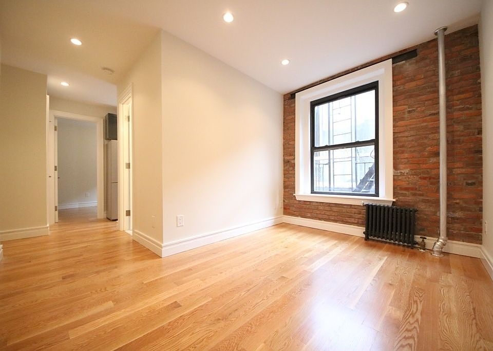 1st image of 10 Morton St APT 2B