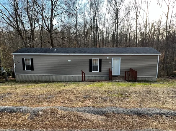 161 Ponderosa Rd, Pickens, SC 29671