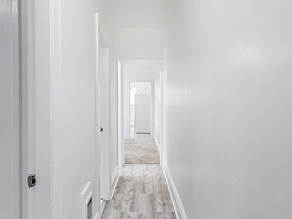 3rd image of 2669 McAllister St #2669