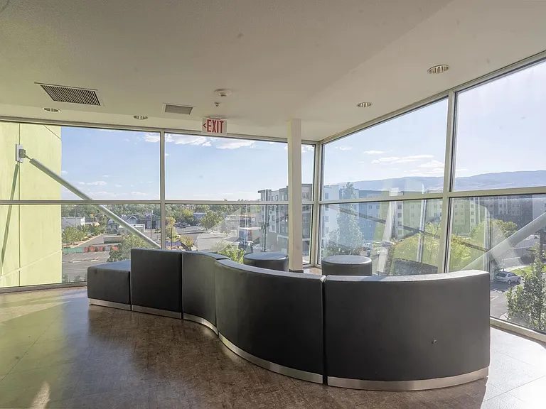 The Onyx at 695 — Photo 10