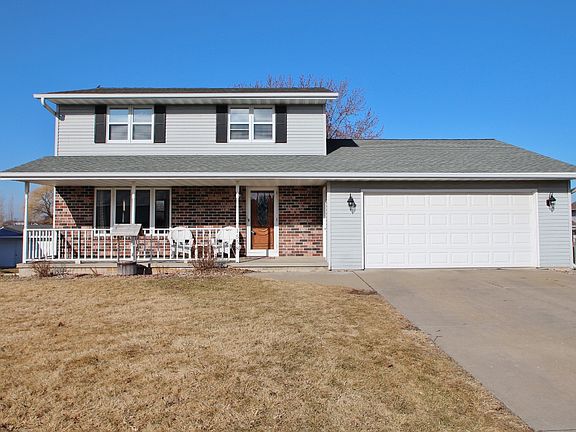 2nd image of 1558 Oriole St