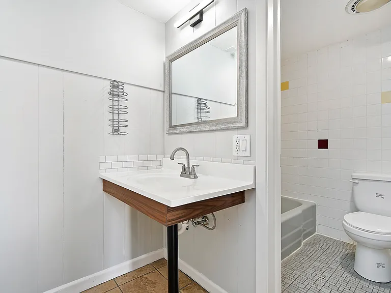 Town Center Apartments — Photo 20