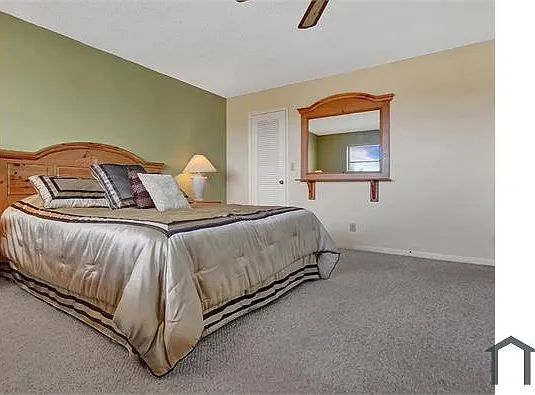 4047 NW 16th St #403 — Photo 3