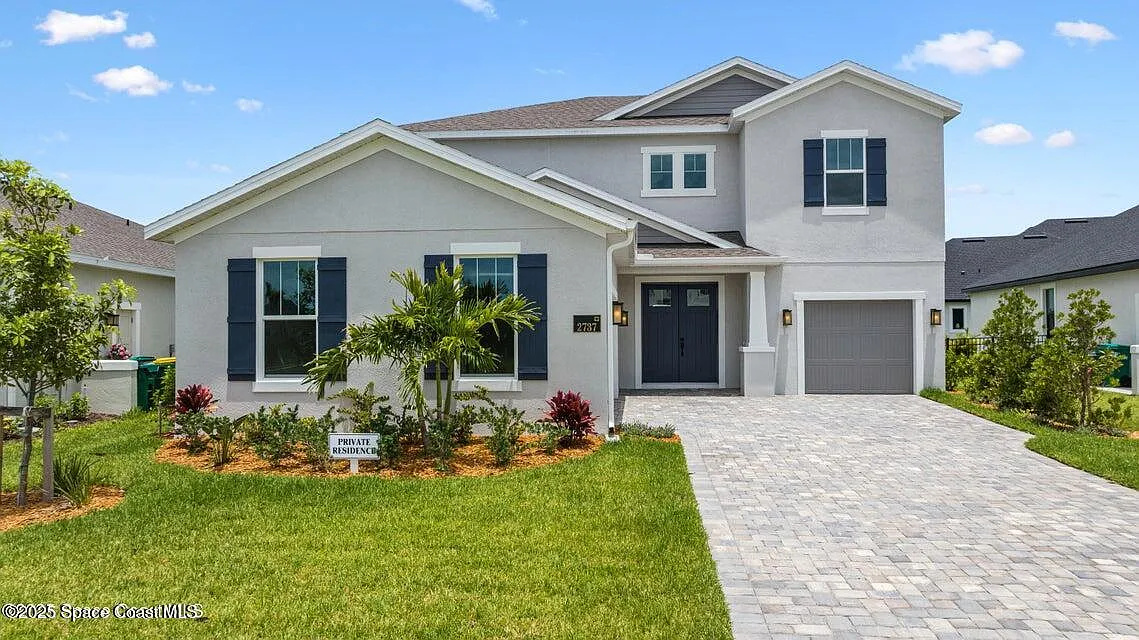 4 bed, 3.5 bath, 3243 sqft, $4,500 — Photo 1