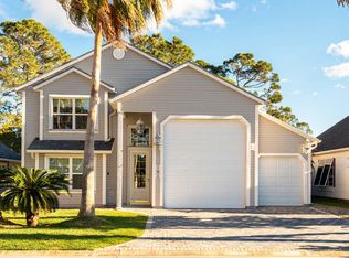 717 Baytree Dr, Titusville, FL 32780