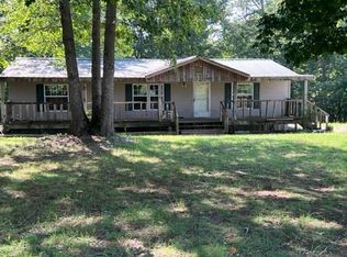 3852 Bugtussle Rd, Gamaliel, KY 42140