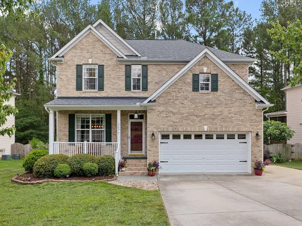 1009 Martin Bench Ct, Wake Forest, NC 27587
