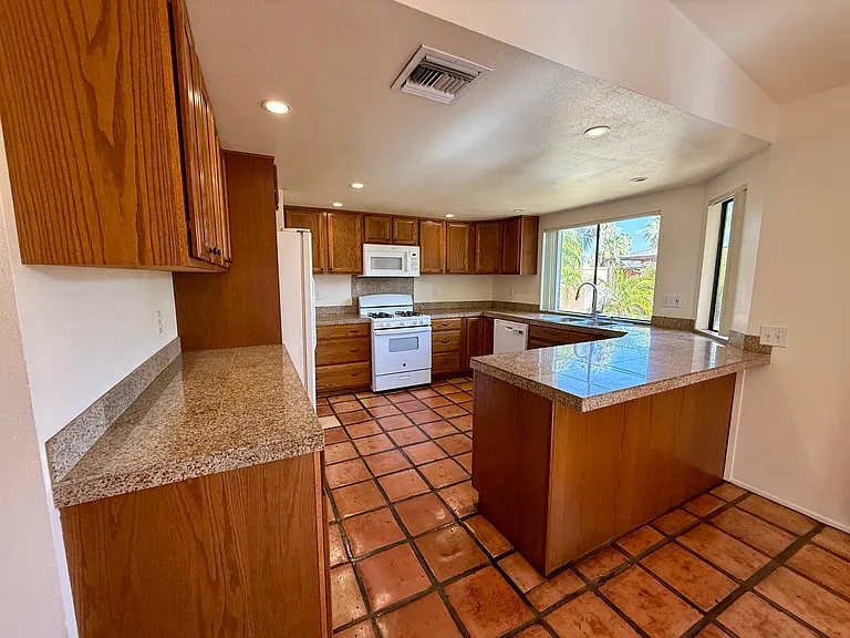 3050 E San Juan Rd — Photo 5