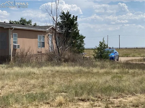17610 Hanover Rd, Colorado Springs, CO 80928