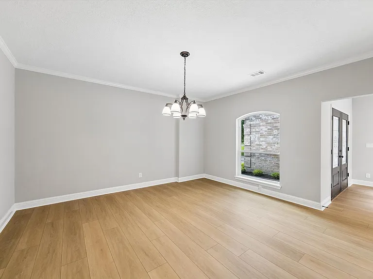 20435 Perryoak Dr — Photo 6