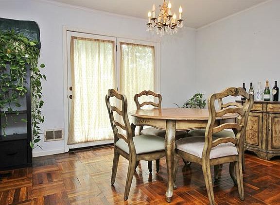 4th image of 11 Bristol Pl